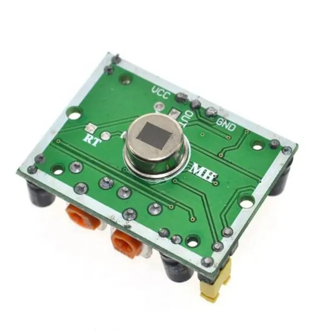 ماژول سنسور تشخیص حرکت PIR مدل HC-SR501 ماژول سنسور تشخیص حرکت PIR مدل HC-SR501